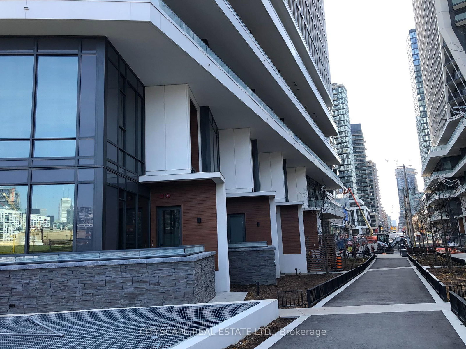 Listing Image 22
