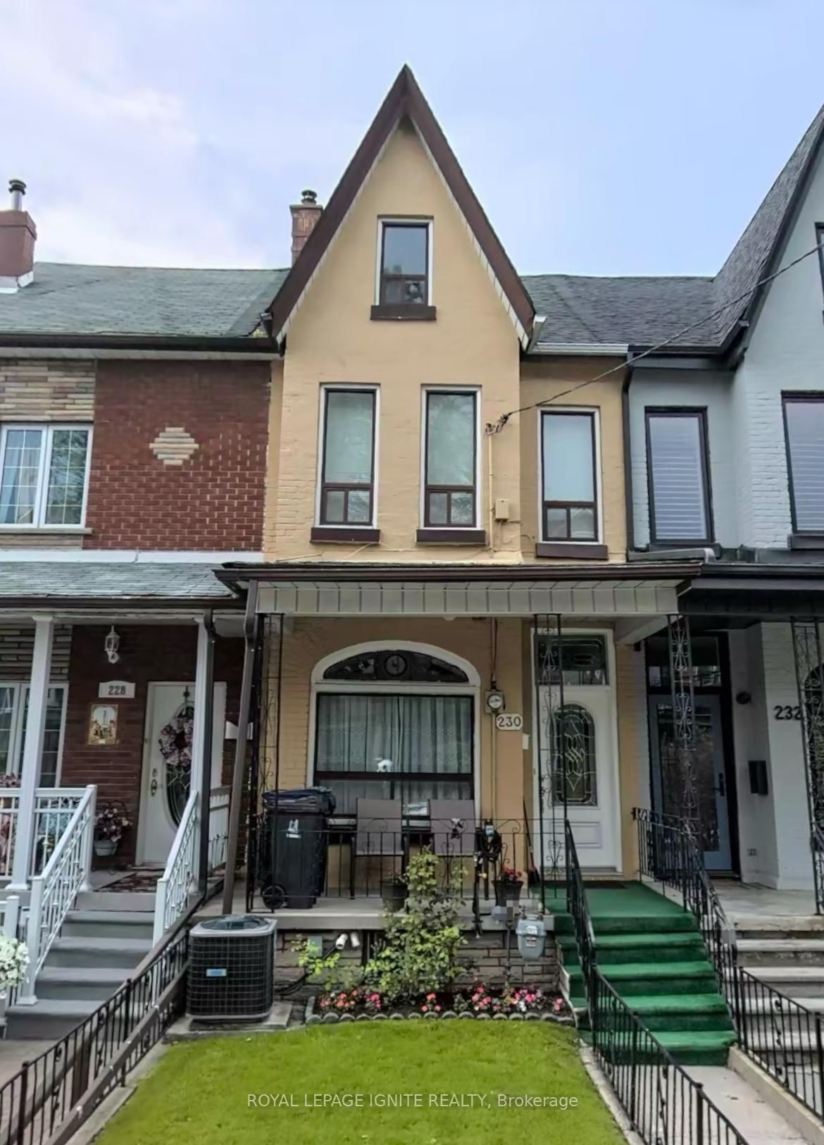 Listing Image 3