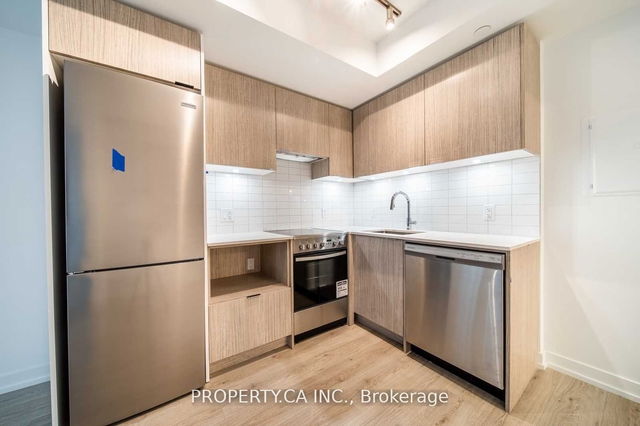 1803 - 395 Bloor Street E