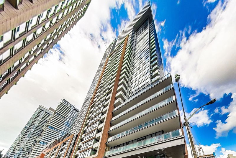 home for sale on 1212-8 Mercer Street