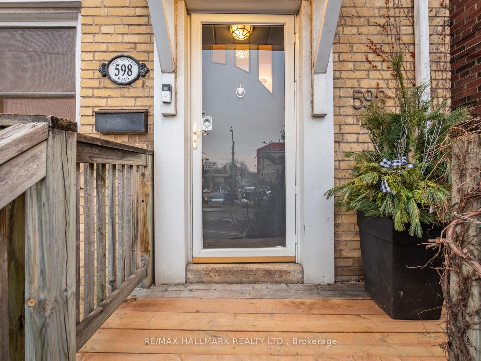 Listing Image 3