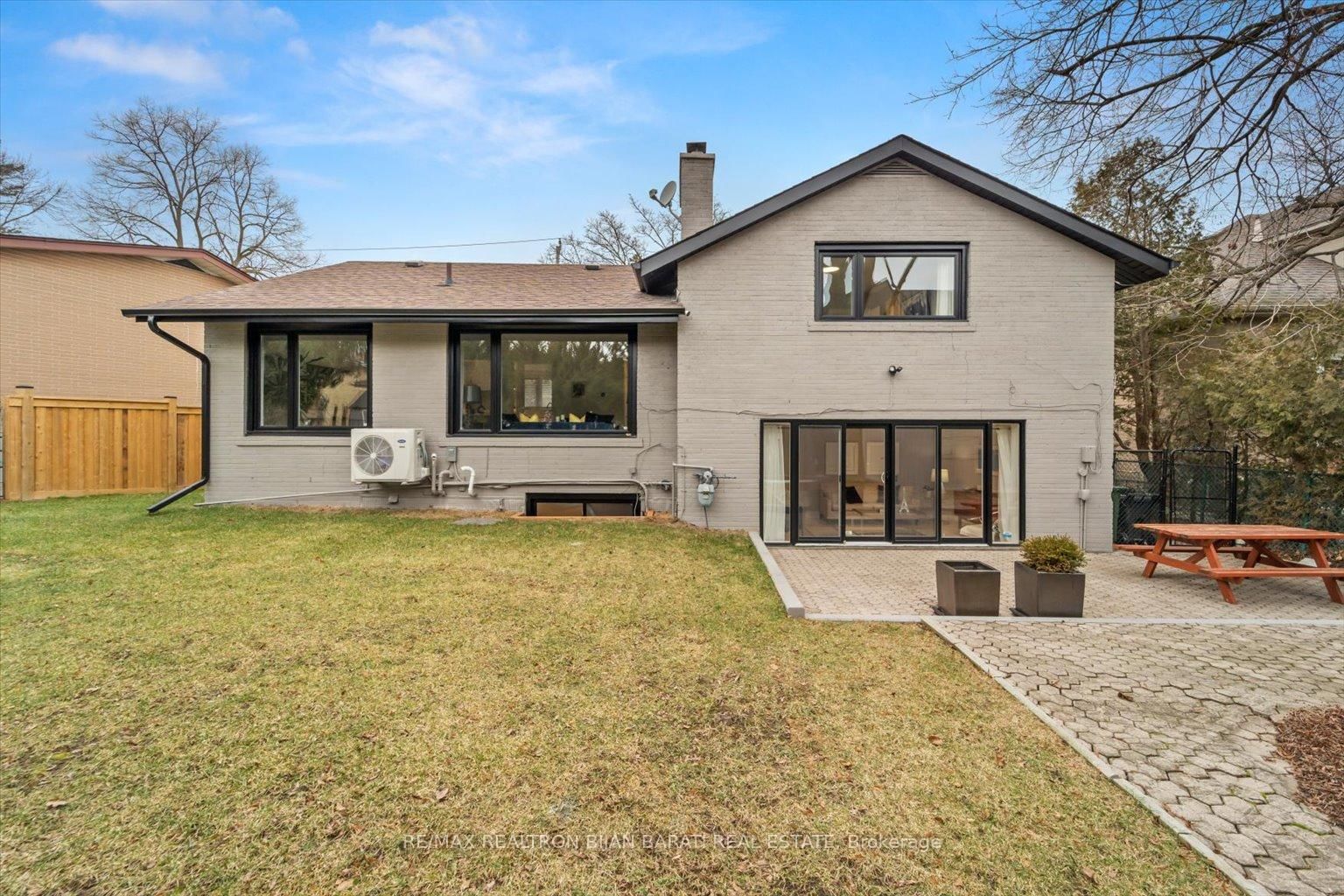 Listing Image 23