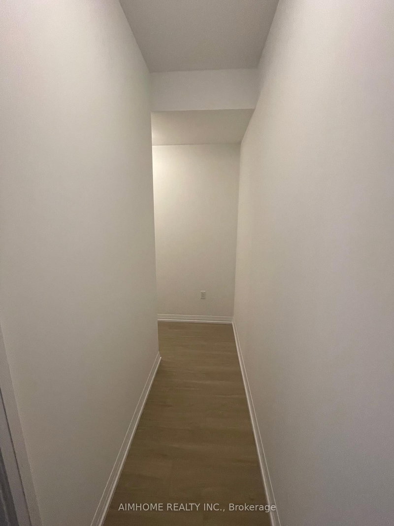 1617 - 50 Dunfield Ave, Toronto, M4S 3A4 | Image 3