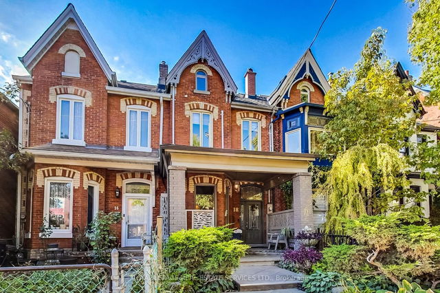 18 Borden Street