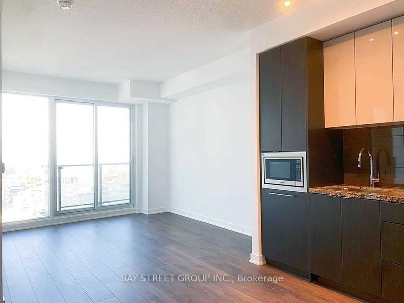 4803 - 125 Blue Jays Way, Toronto, M5V 0N5 | Image 3