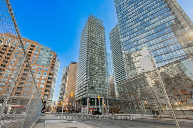 2102 - 37 Grosvenor Street