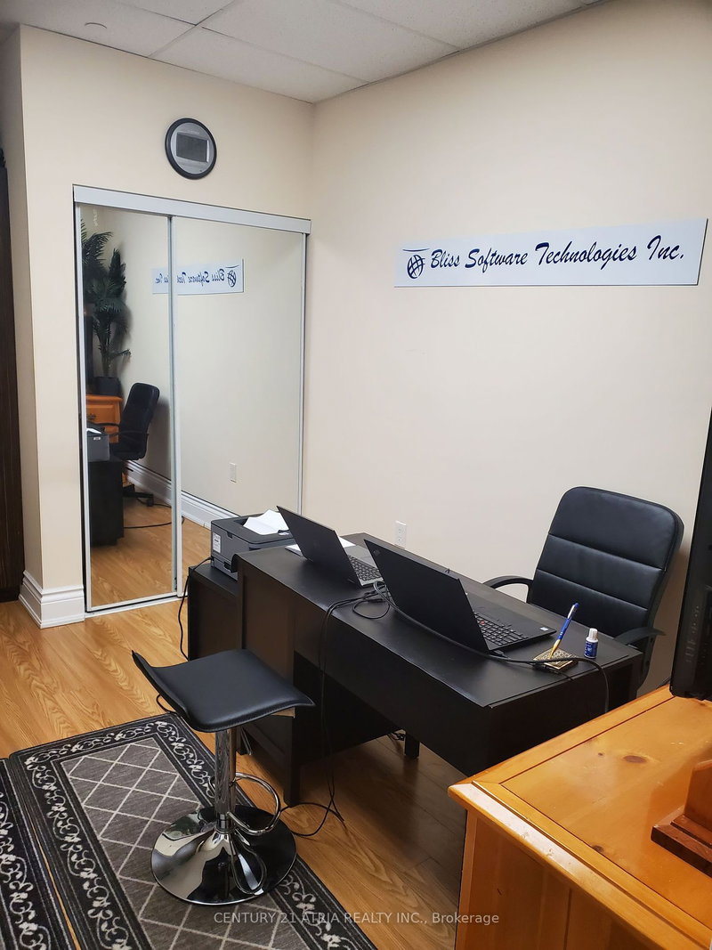 349 - 4750 Yonge St, Toronto, M2N 5M6 | Image 3