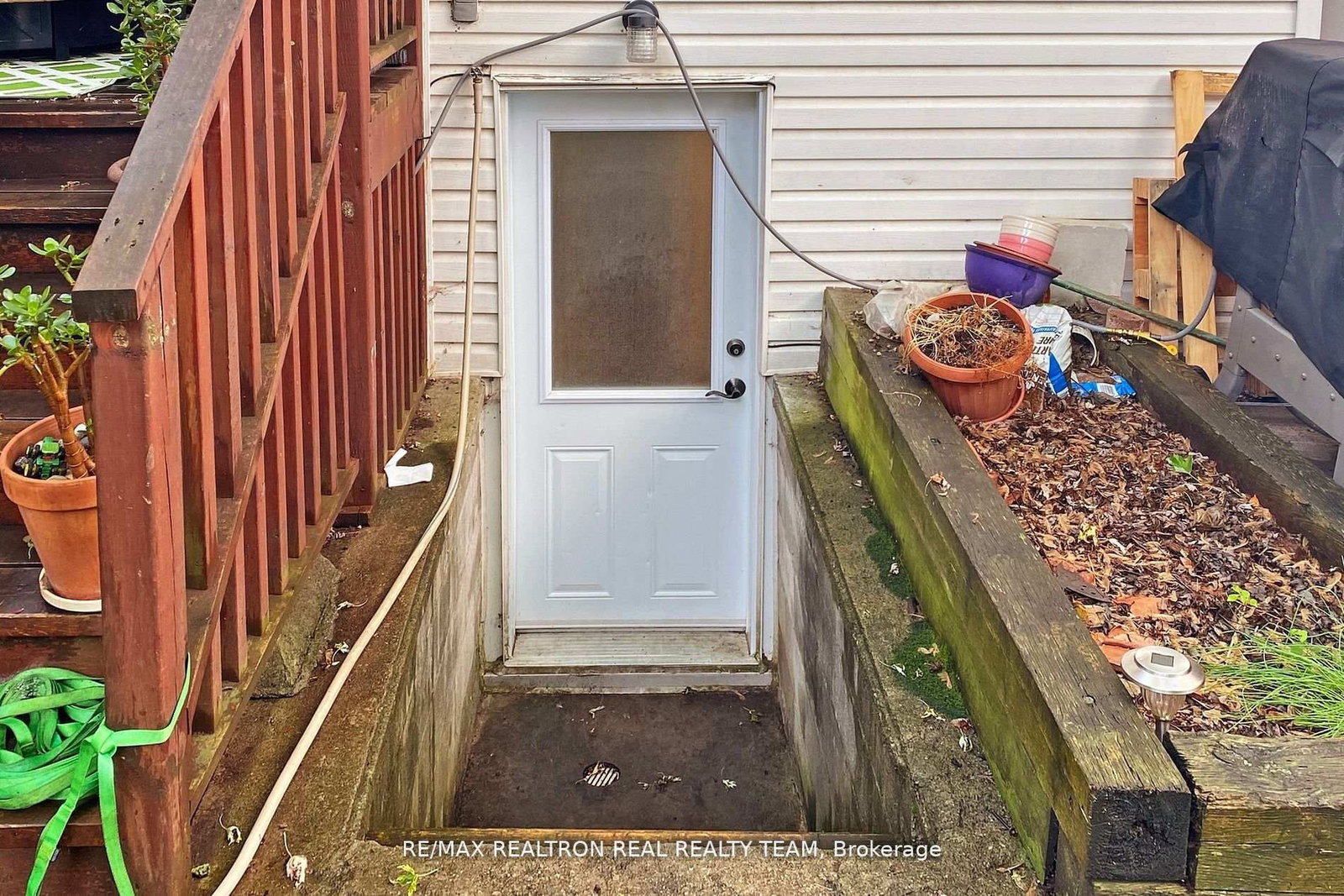 Listing Image 32