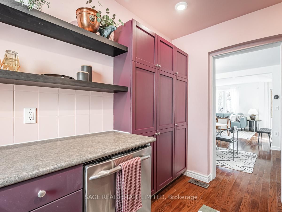 Listing Image 15