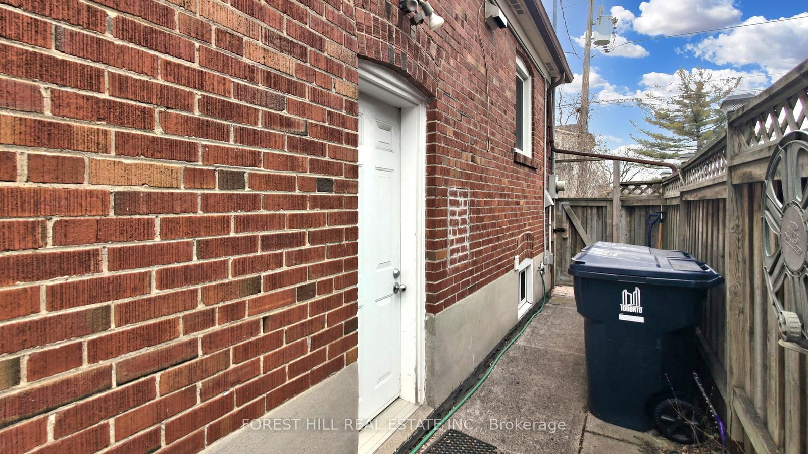 Listing Image 37