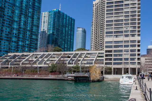 1311 - 55 Harbour Square