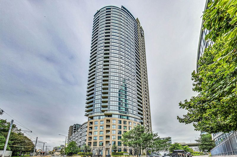 home for sale on 304-219 Fort York Boulevard
