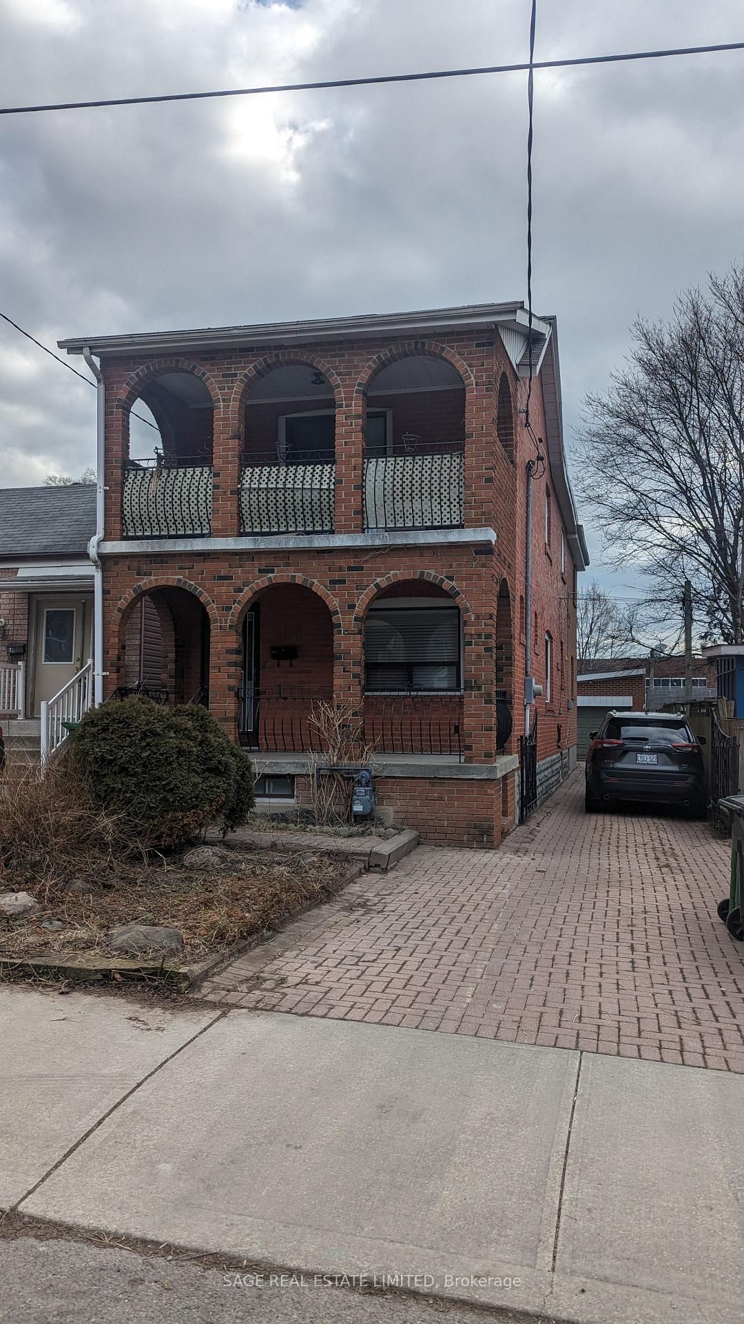 Listing Image 3