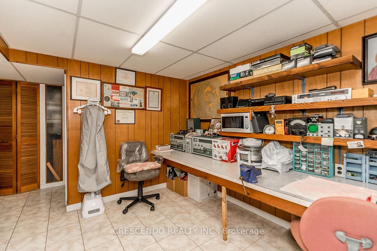 Listing Image 27