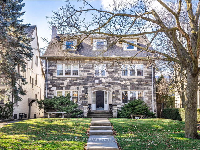 484 Russell Hill Road