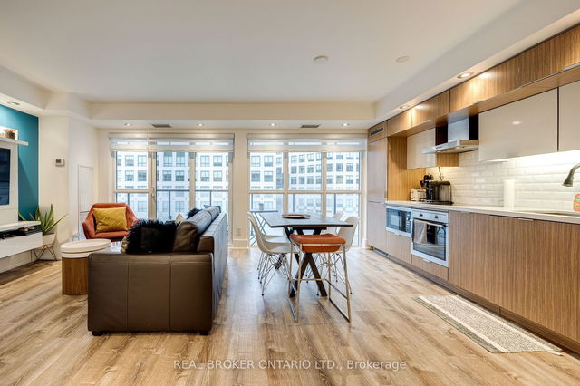 503 - 300 Front Street