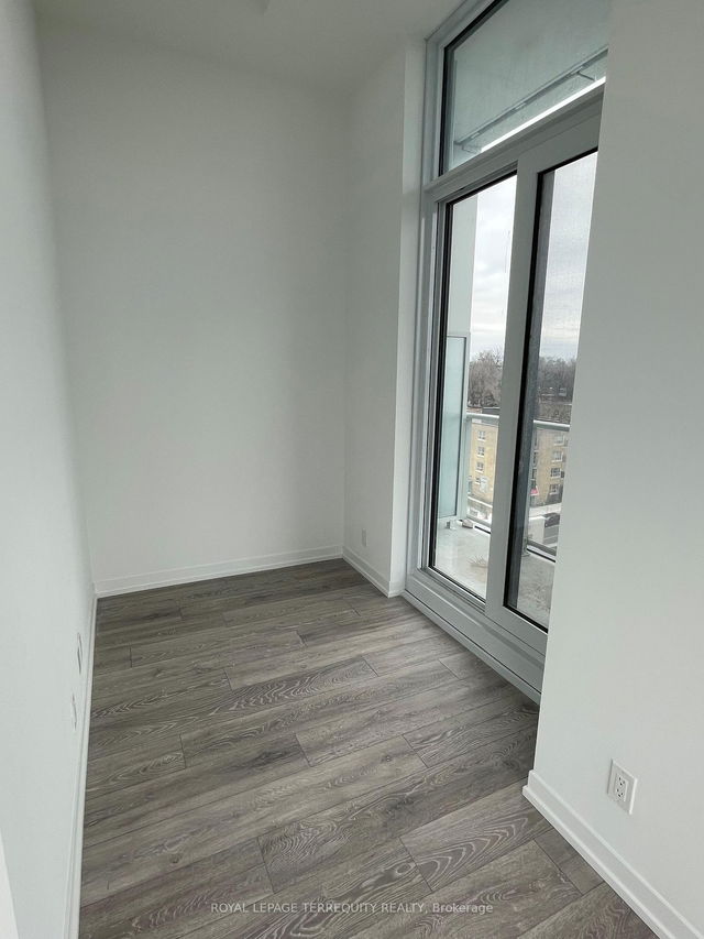 1017 - 2020 Bathurst Street