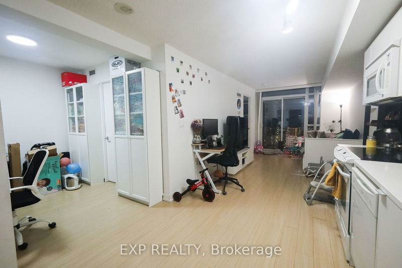 home for lease on 3005-21 Iceboat Terrace