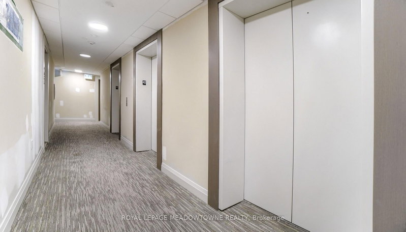 Room2