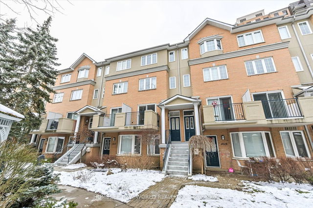 1026 - 28 Sommerset Way