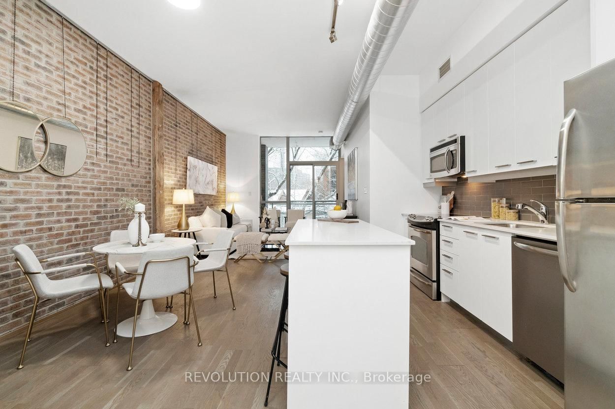 Listing Image 5