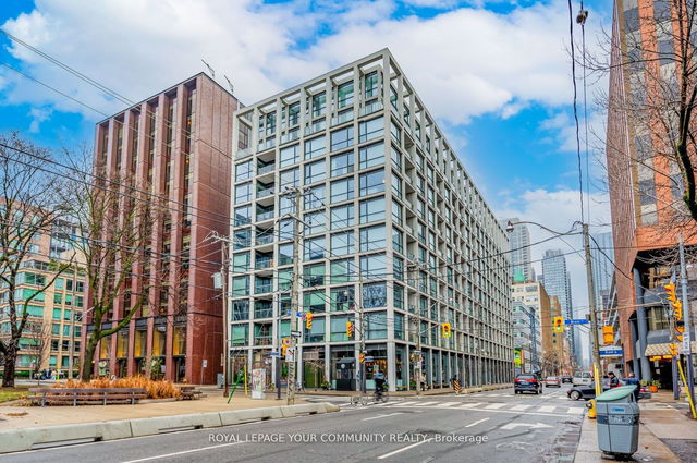 701 - 39 Brant Street