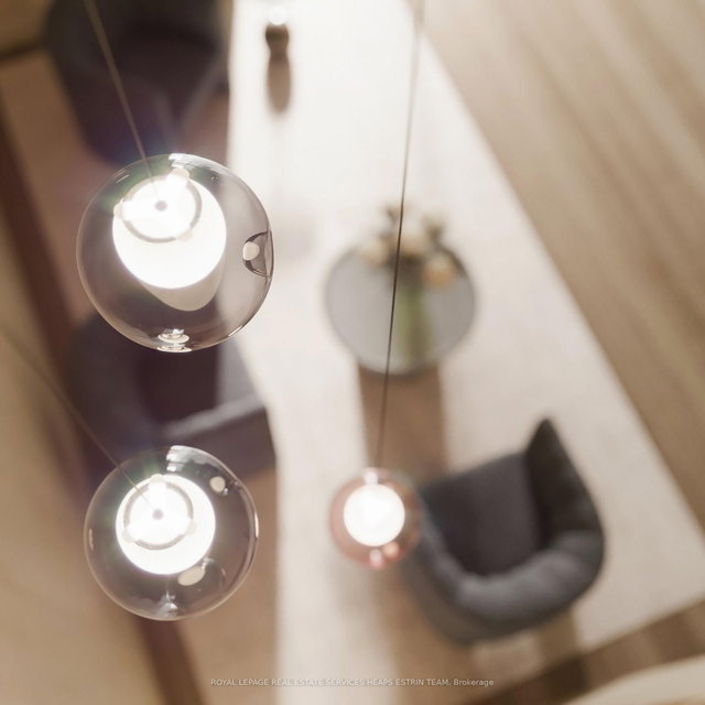 701 - 1414 Bayview Avenue