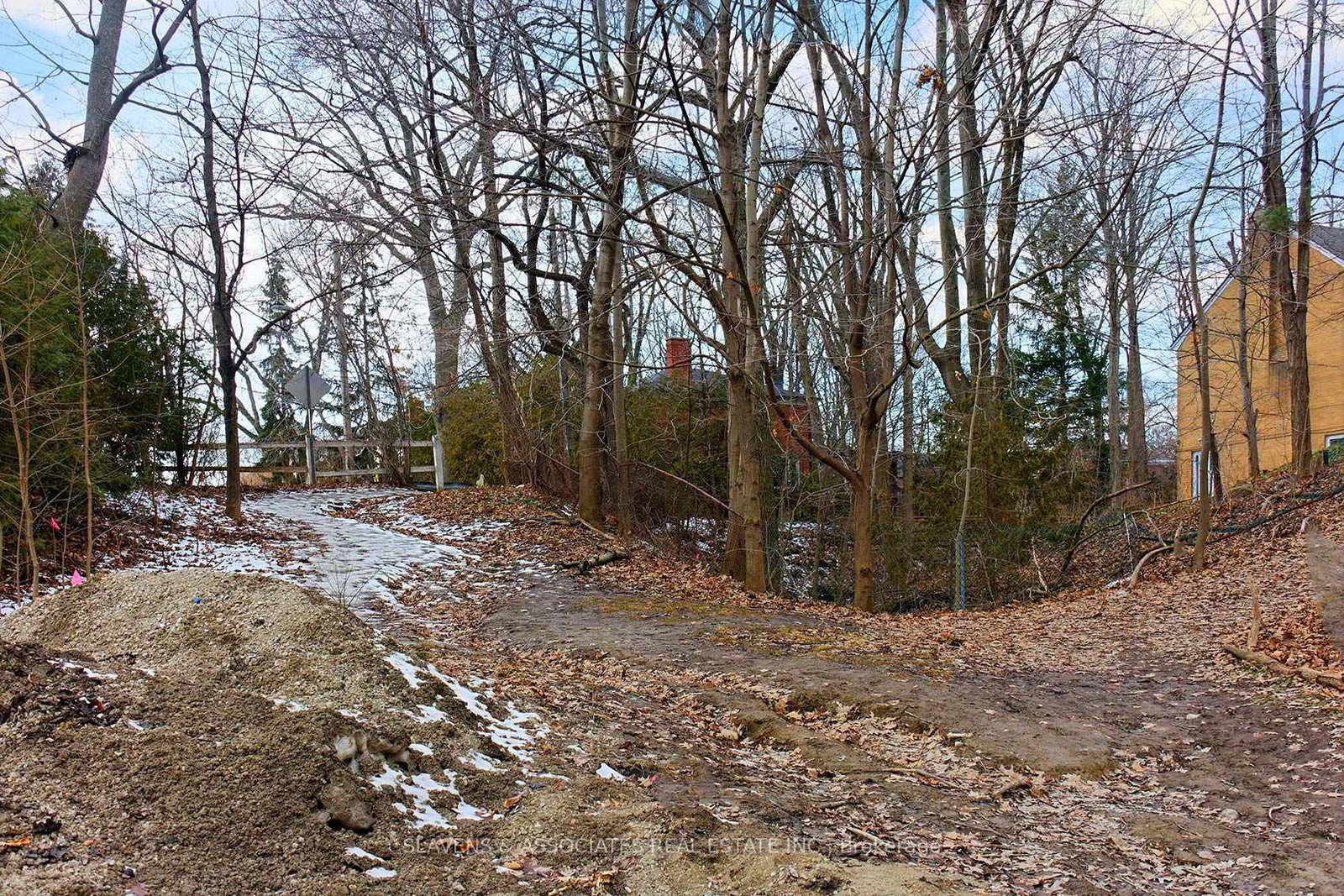 Listing Image 33