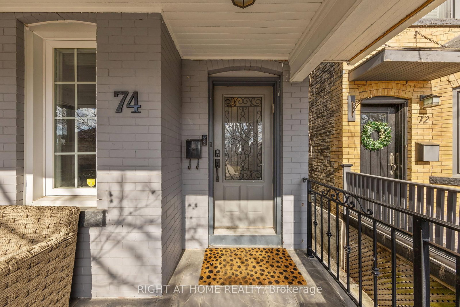 Listing Image 3