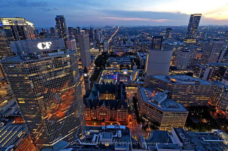 home for lease on 5210-197 Yonge Street