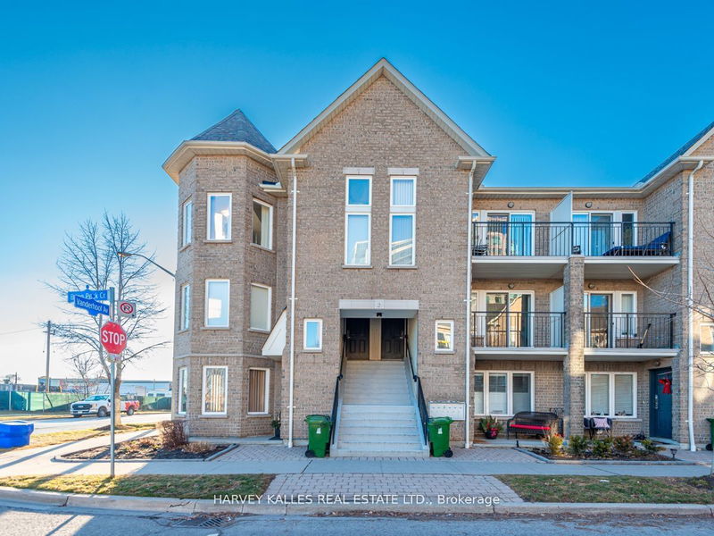 home for sale on 301-2 Brian Peck Crescent