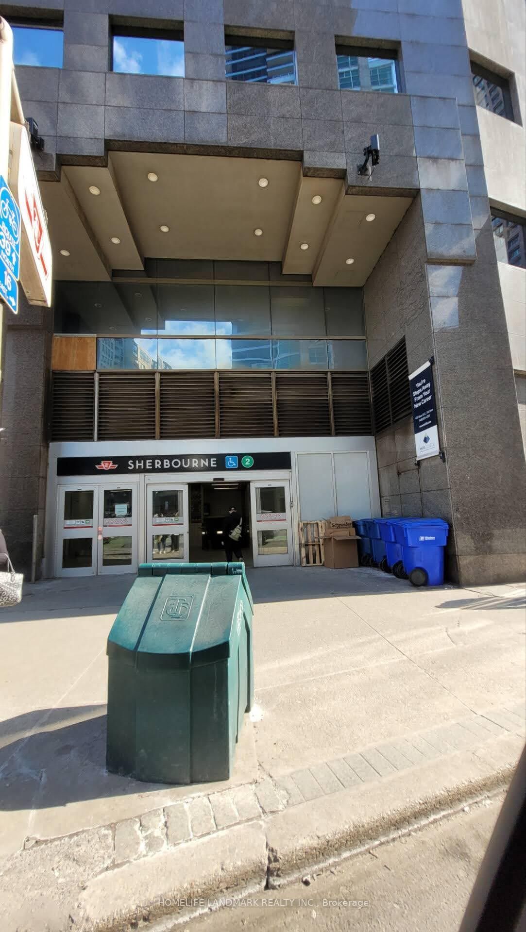 Listing Image 18