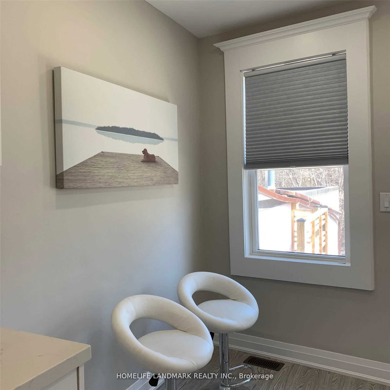 2615 Yonge St, Toronto, M4P 2J1 | Image 3