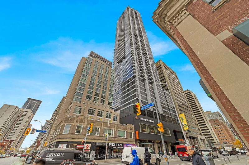 home for sale on 4108-395 Bloor Street E