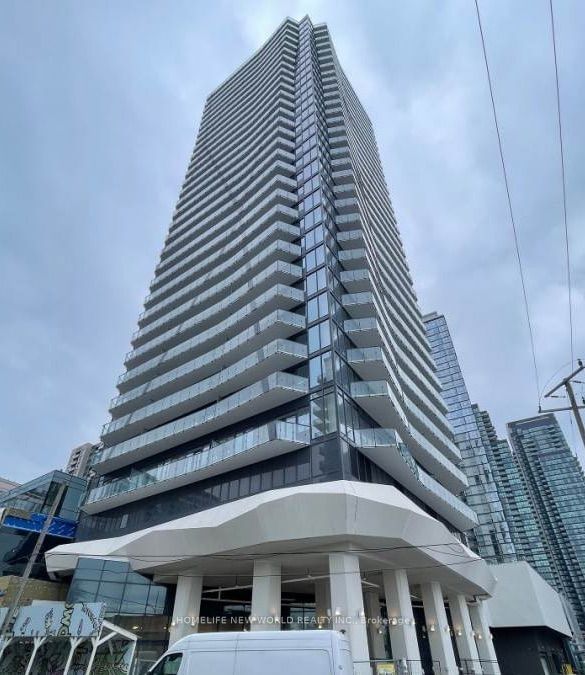 home for lease on 607-15 Ellerslie Avenue
