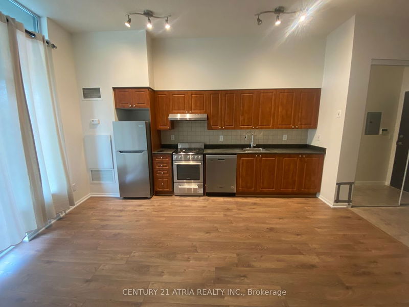Unit 115 — 231 Fort York Blvd, Toronto - Niagara image-0-0