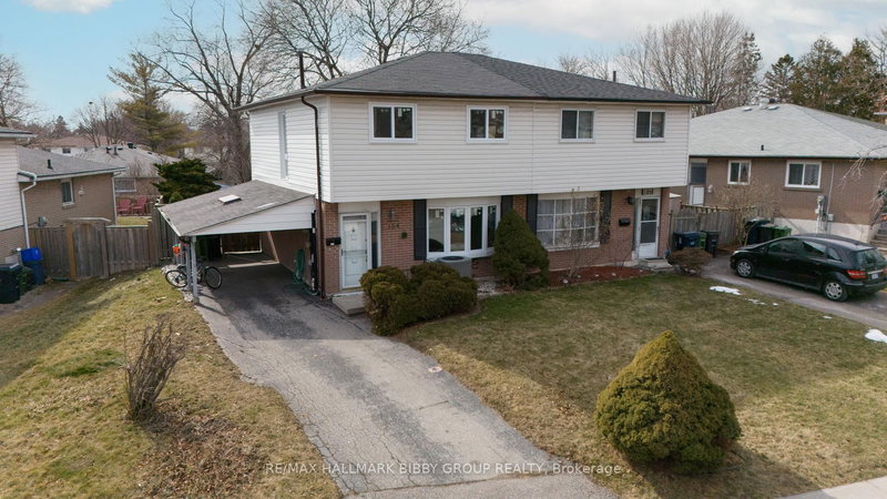 184 Hollyberry Tr, Toronto, M2H 2P4 | Image 2