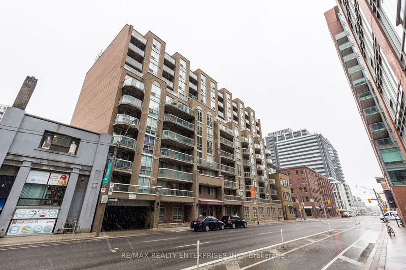 home for lease on 810-330 Adelaide Street E