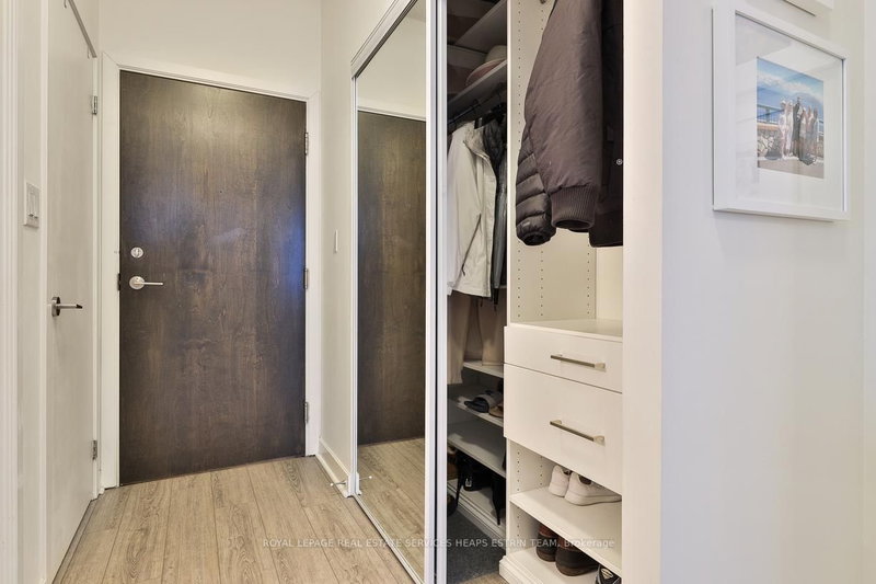 Room2