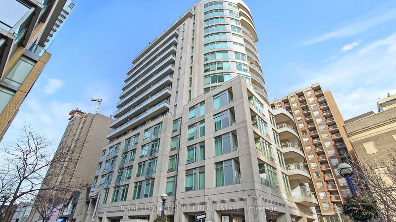home for lease on Ph102-8 Scollard Street