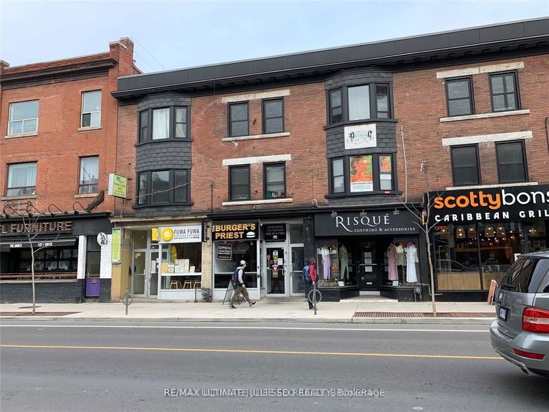 home for lease on B-406A Bloor Street W
