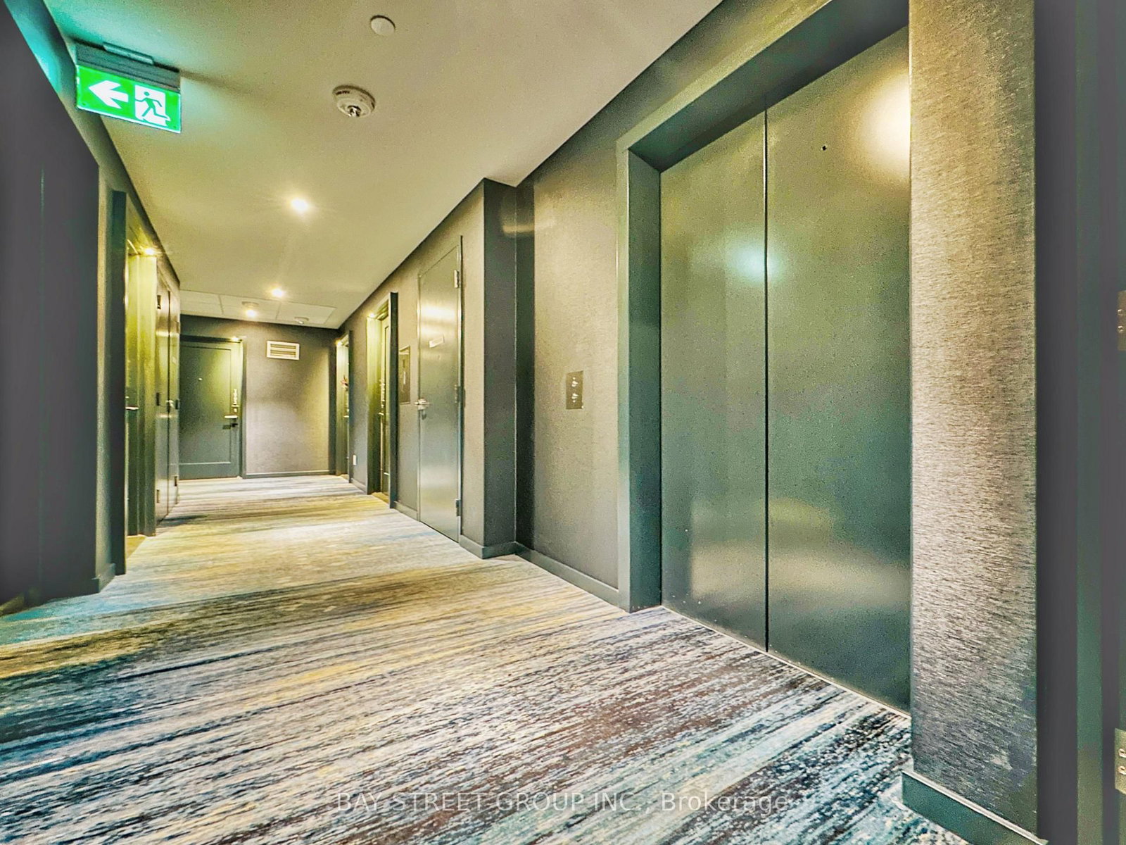 28 Wellesley Street E, Unit 1906 - Photo 5