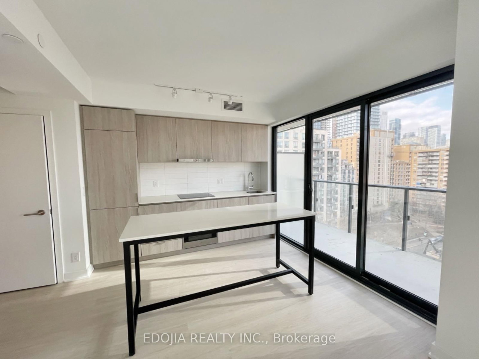 47 Mutual Street, Unit 1005 - Photo 2