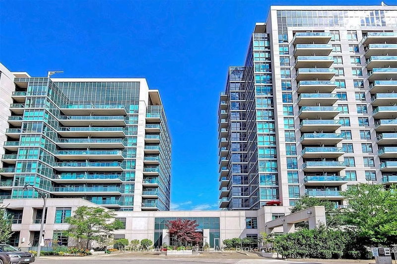 home for lease on 811-35 Brian Peck Crescent