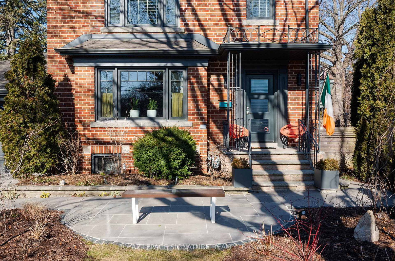 Listing Image 3