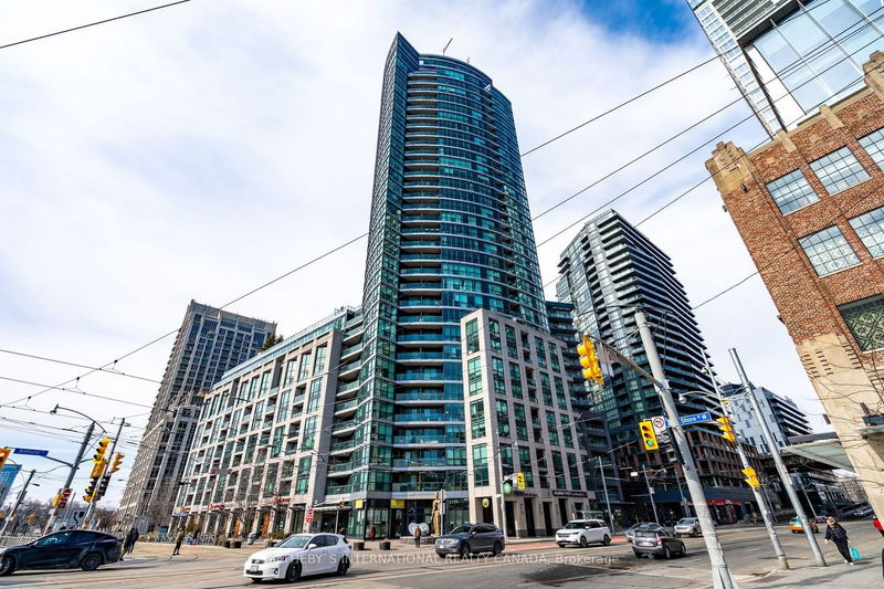 home for lease on 235-600 Fleet Street