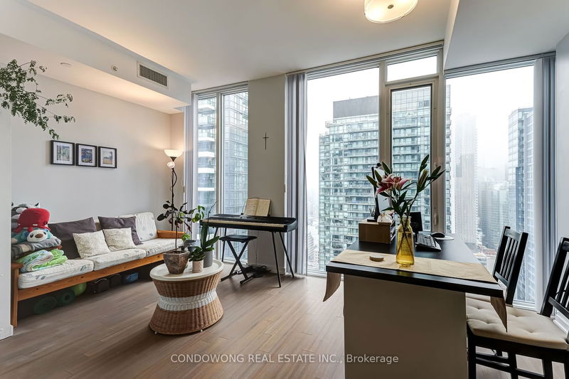 home for sale on 3405-101 Peter Street