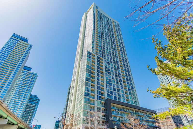 home for lease on 1606-75 Queens Wharf Road