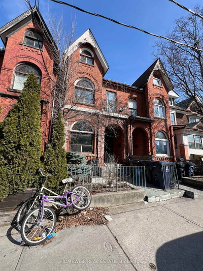Townhouse leased at Lower-261 Ossington Avenue, Toronto, Ontario, M6J 3A1 - Trinity-Bellwoods - MLS: C8114046