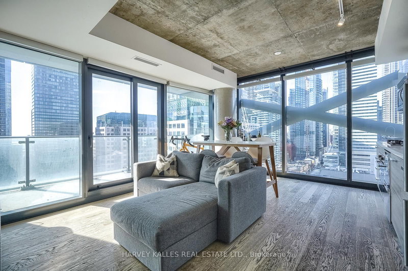 1507 - 224 King St W, Toronto, M5V 1H8 | Image 2